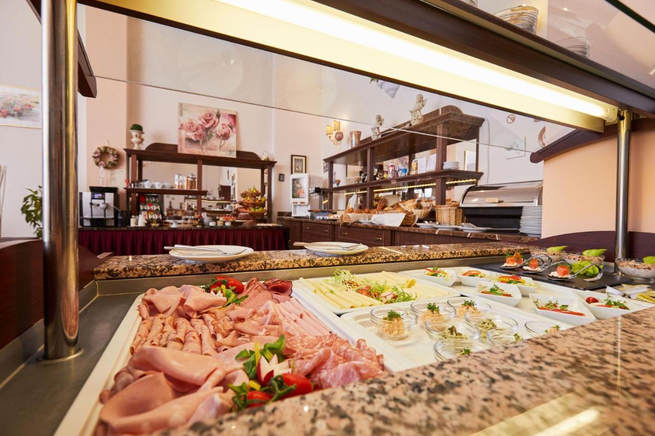 Hotel San Marco Lannach Kültér fotó